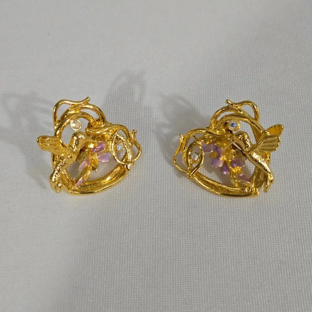 Vintage Kirks Folly Hummingbird Wisteria Heart Shaped Clip on Earrings - Picture 2 of 7